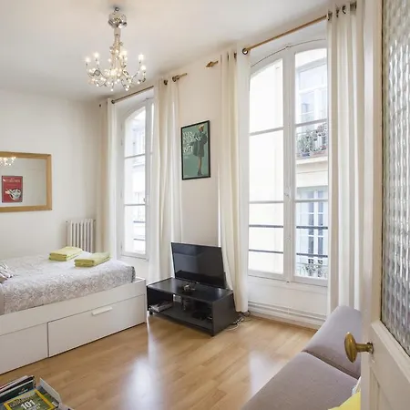 Appartement Notre-Dame Apartment *
